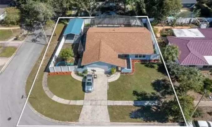Pine Hills House | Orlando Oasis