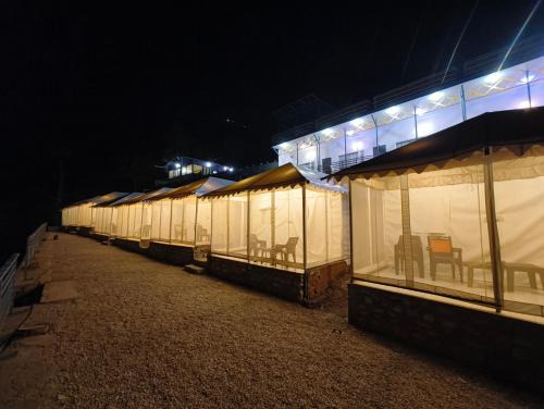 Jakh Resort | Orophile Retreat Resort
