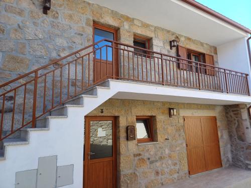 Casas Novas Bed & Breakfast | Os 3 RRR