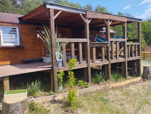 Cekcyn House | Osada nad żurawim stawem
