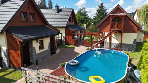 Ujsoy Resort | Osada Złatna domki w beskidach