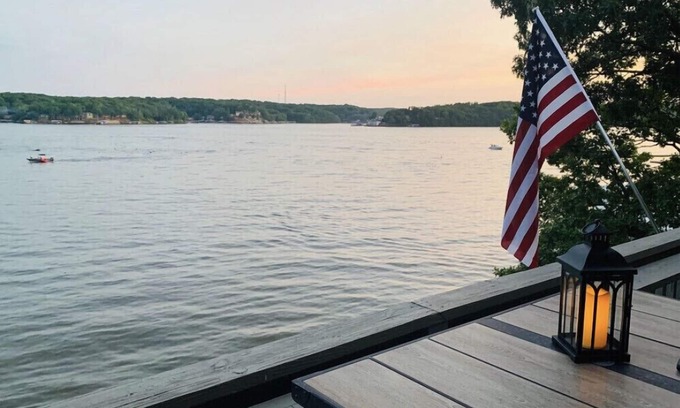 Osage Beach Condo | Osage Beach, main channel lakefront view, Pelican Bay, HwyKK, MM26