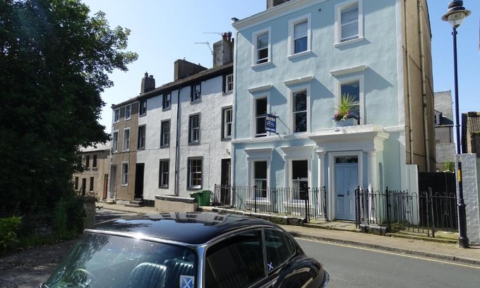 Stainburn Bed & Breakfast | Osborne House B&B Workington