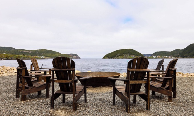 Moreton's Harbour House | Osmond Premises – Historic Oceanfront retreat for large groups looking to unwind