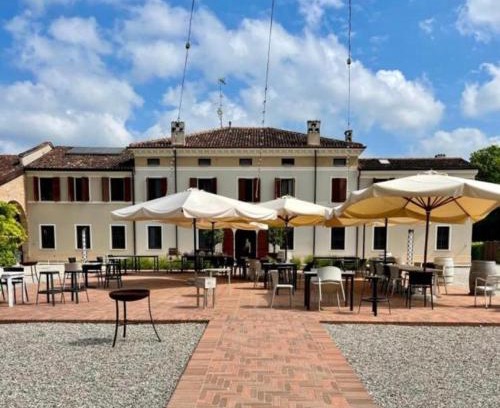 Sarginesco House | OSTERIA DI CIMBRIOLO E DORMIRE AL CIMBRIOLO