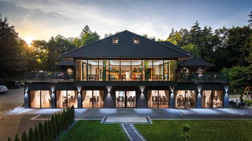 Kalwaria Zebrzydowska Bed & Breakfast | Ostoja Garden