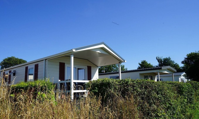 Gelting House | Ostseechalet Seestern - Direkter Meerblick, Überdachte Terrasse, Parkplatz, Wlan