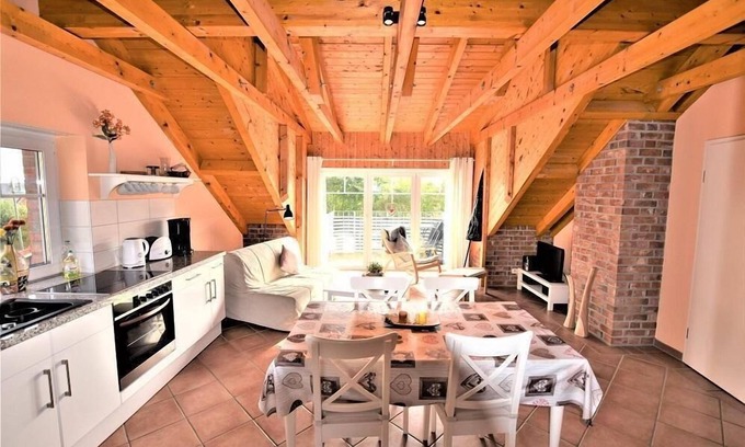 Hohwacht Apartment | Ostseeliebe Oben Links 2 KK H