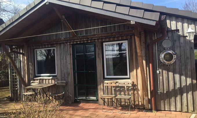 Strande Apartment | Ostseenahe Kleine Feine Ferienwohnung für Zwei