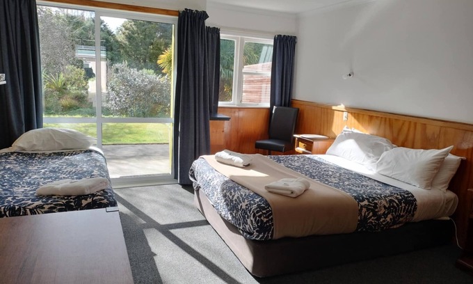 Otaki Hotel | Otaki Motel