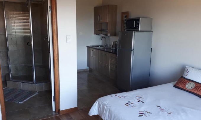 Herolds Bay Apartment | Oubaai Ocean View Private Self catering rooms Herolds Bay