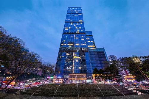 Jiang Bei Hotel | Ouchen International Sky River Hotel (Monument to the people's Liberation Pedestrian Street Store, Chongqing)