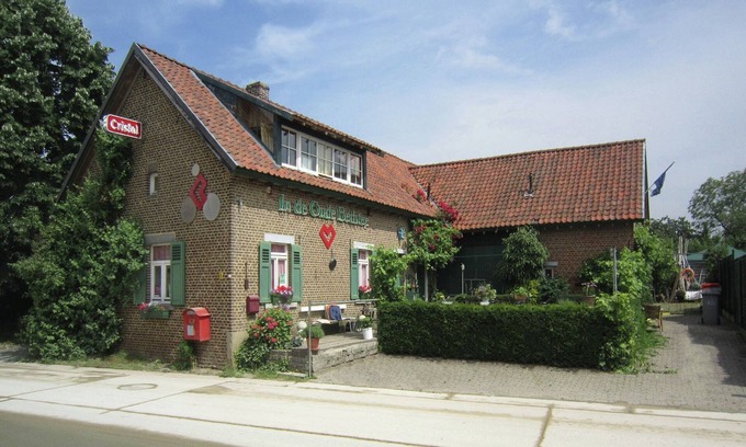 Maasmechelen House | Oud-Rekem Heritage Hideaway
