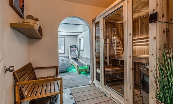 Tulsa House | Our family would love to share our house with you!n