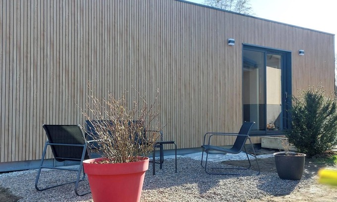 Plancher-Bas Apartment | Our garden studio