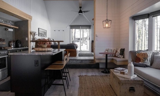 Frontenac Cabin | Our Lakeside Getaway