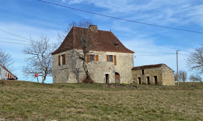 Saint-Germain-du-Bel-Air House | Our little house on the prairie