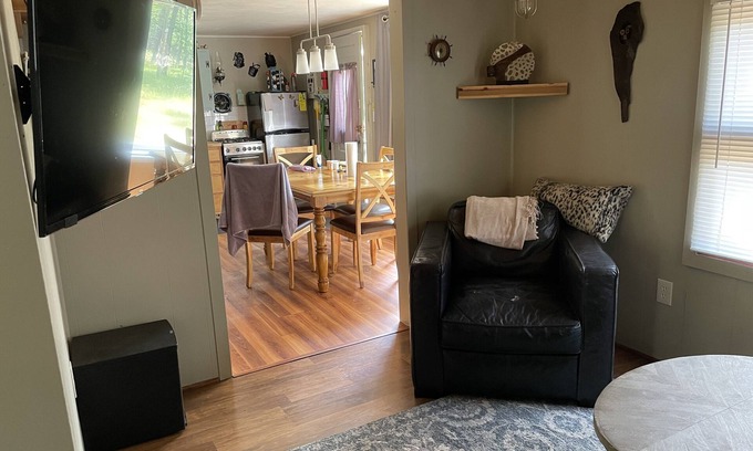 Baldwin Cabin | Our little cabin in the woods! Affordable for your tribe or group.