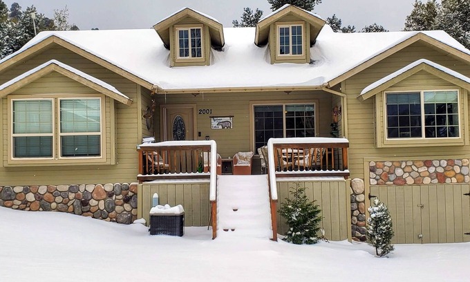 Pine Mountain Club House | Our Mountain Retreat on Linden Drive