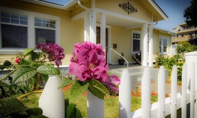 Myrtletown House | Our rustic, nautical cottage perfect for north coast family fun!