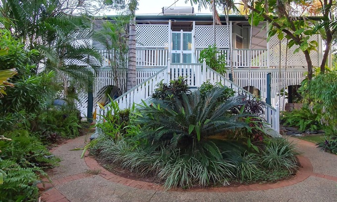 The Range Apartment | Our Slice of Tropical Paradise