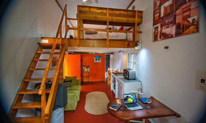 Parkview Cottage | Our sunny, creatively designed self-catering cottage is available for your work