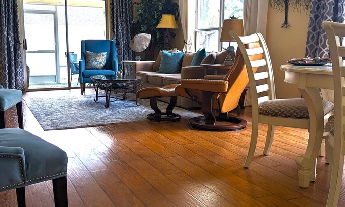 Virginia Trace House | Our Village Gem-5 Star- Elegant & Comfortable- Very nClose to Sumter Squ.