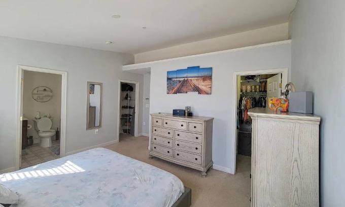 Capitol View House | Our Washington DC Townhome with beautiful contemporary high end taste!