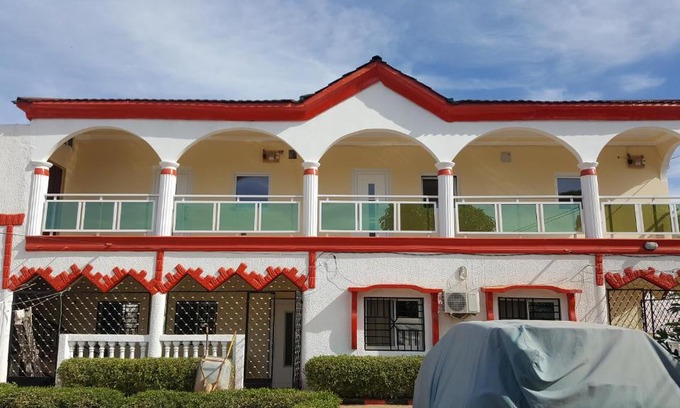 Yundum House | Ous and Buwa