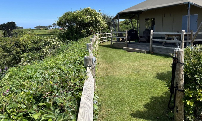 Les Vinaires Cabin | Outdoor Adventure Glamping Retreat: Family Friendly, Sea Views