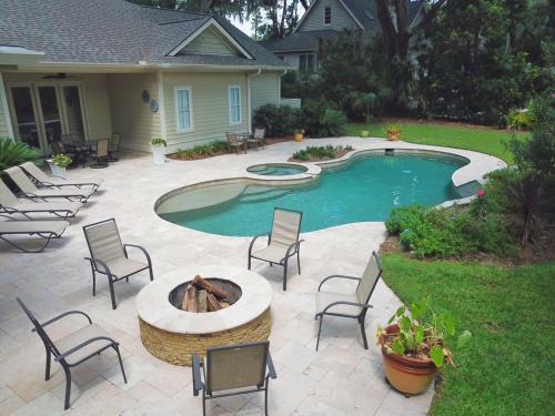 Heritage Woods House | Outdoor Cabana - Firepit - Private Pool & Spa - Pet Friendly - 72 Baynard Cove Road