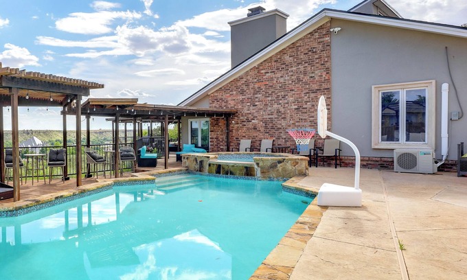 Ransom Canyon House | Outdoor Oasis w/Lake Views: Ransom Canyon Retreat