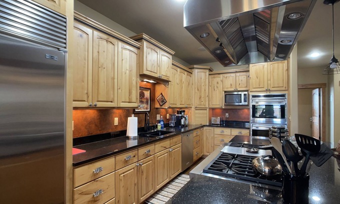 Bozeman House | Outpost Oasis