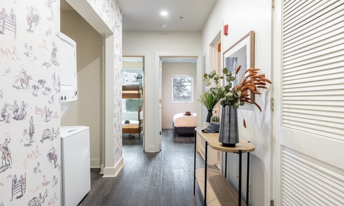 Five Points House | Outrider | Modern Music City Penthouse Sleeps 22