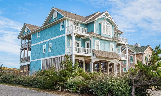 South Nags Head House | Outside-In