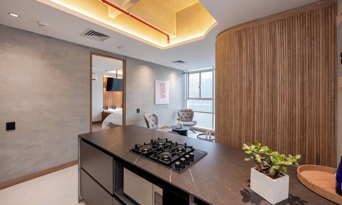 San Diego Apartment | Outstanding 1BR Apt with Jacuzzi & A/C in El Poblado