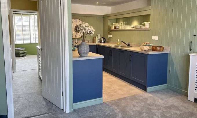 Hertford Apartment | Outstanding 3 Bedroom Townhouse in Hertford