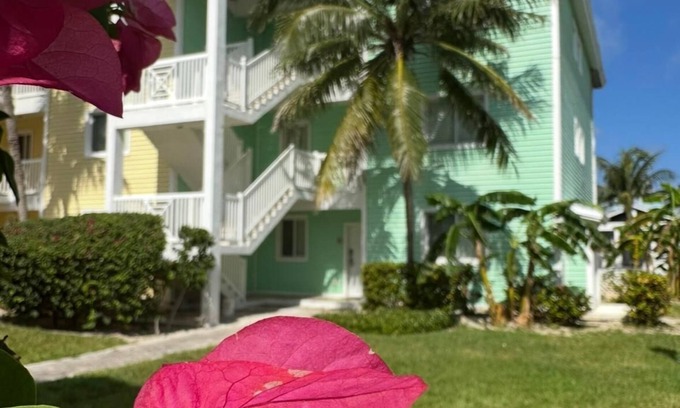 Alice Town Condo | Over the top Penthouse Villa- Resorts World Bimini