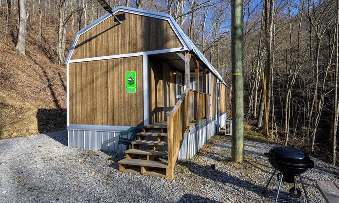 Wilkinson Cabin | Over Yonder located in the heart of the Northern Hatfield McCoy Trails