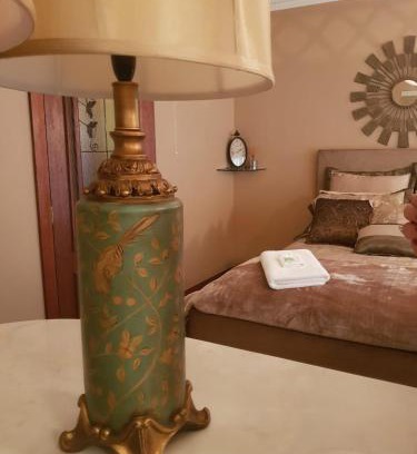 Harefield Apartment | Overdale Luxury Spa Suite