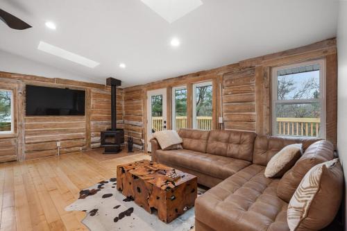 Wisconsin Dells House | Overland Retreat