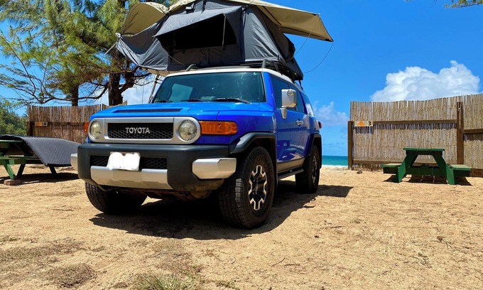 Anahola House | Overlander Smurfet FJ Cruiser