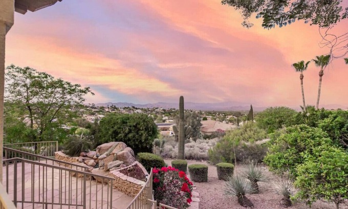 Fountain Hills House | Overlook Delight with 3 Bedrooms and Amazing Views