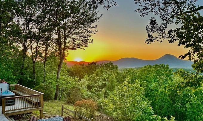 Cleveland House | Overlook on Dean Mountain - Epic Mountain Retreat w/Panoramic Views