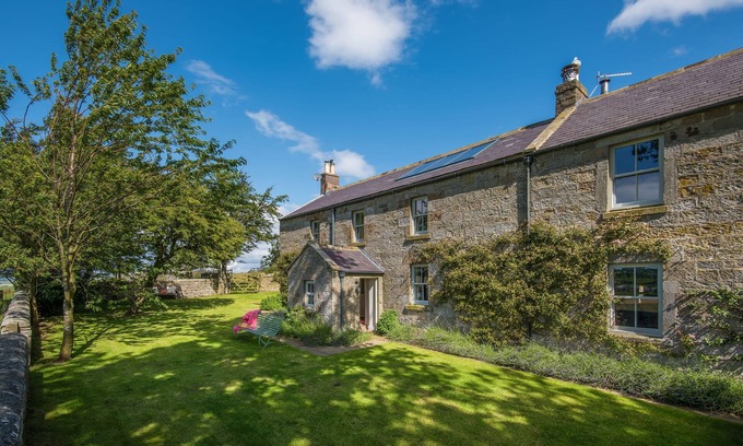 Edlingham Other | OVERTHWARTS FARMHOUSE five bedroom, nr. Alnwick. 9 miles from the coast