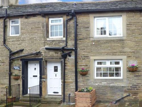 Haworth House | Owl Cottage