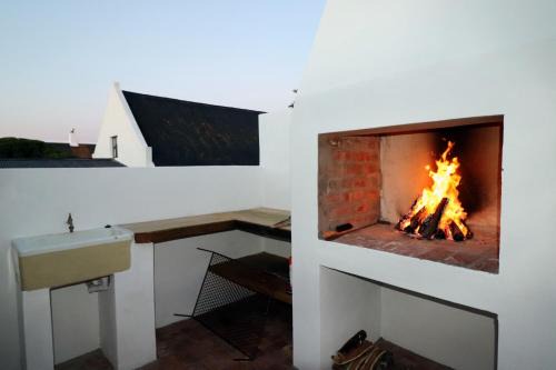 Waenhuiskrans Apartment | Owlet Cottage In Arniston
