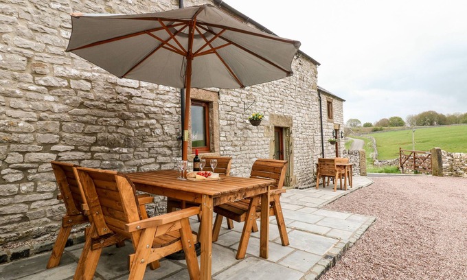 Alstonfield Cottage | Owls Barn