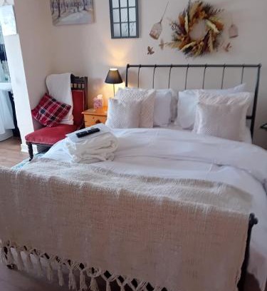 Stowmarket House | Owls Roost