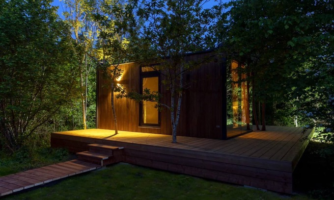 Kidlington House | Oxfordshire: Lakeside Mirror Houses (FULL SITE)